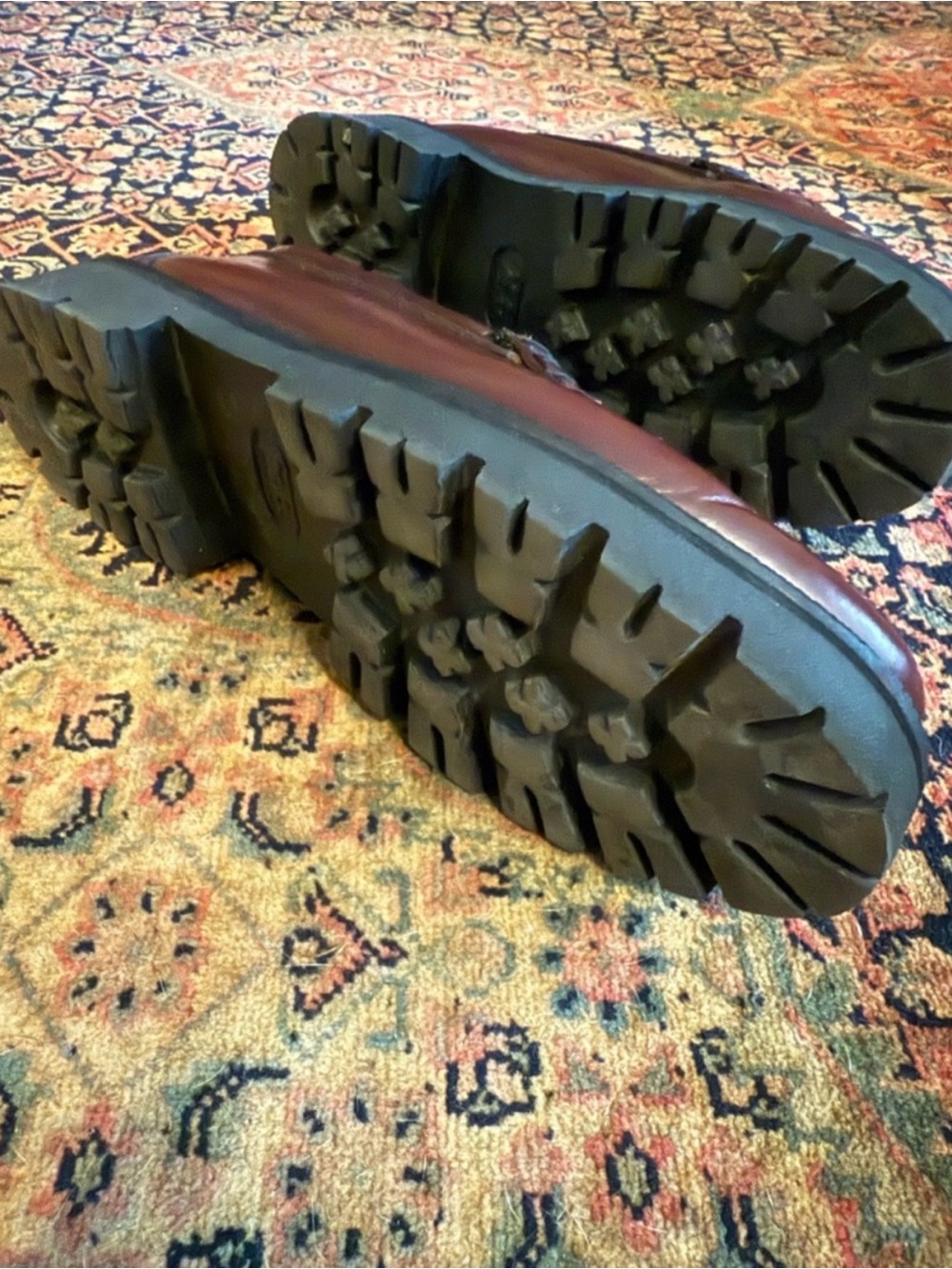 G.H. BASS & Co Weejuns Whitney Super Lug Loafers - Wine - Size US 8 / EU 39 - Picture 2 of 5